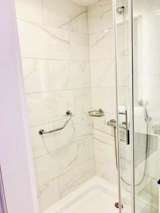 Отель Orbi Twin Towers Batumi ZV Батуми Номер-студио с видом на море-6